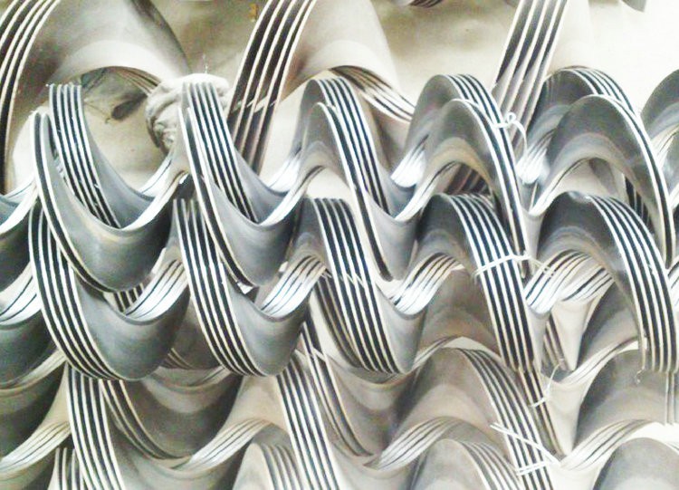 狼群社区WWW中文视频输送机